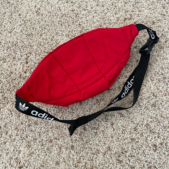 Adidas Fanny Pack (RED) - Picture 11 of 14